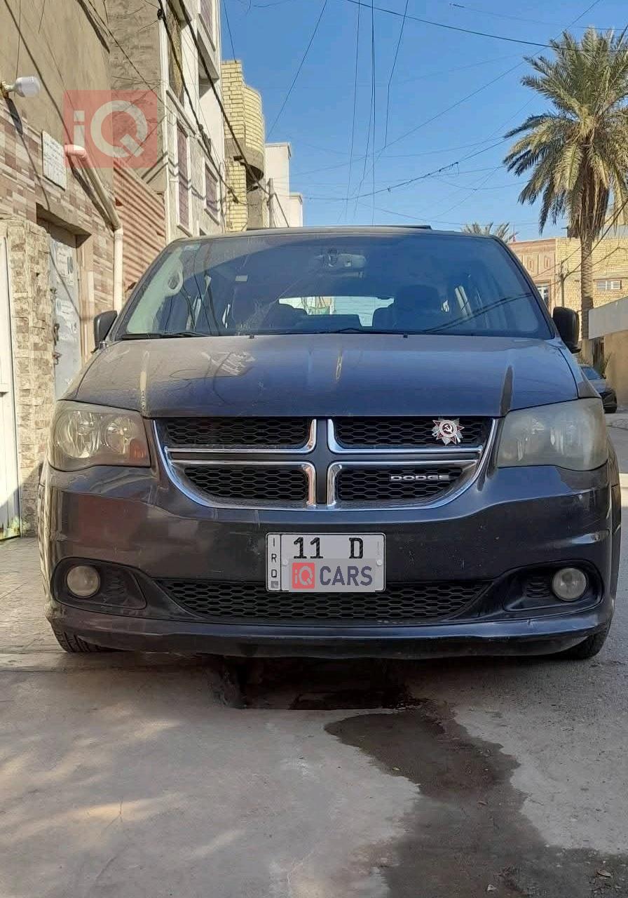 دودج كارافان